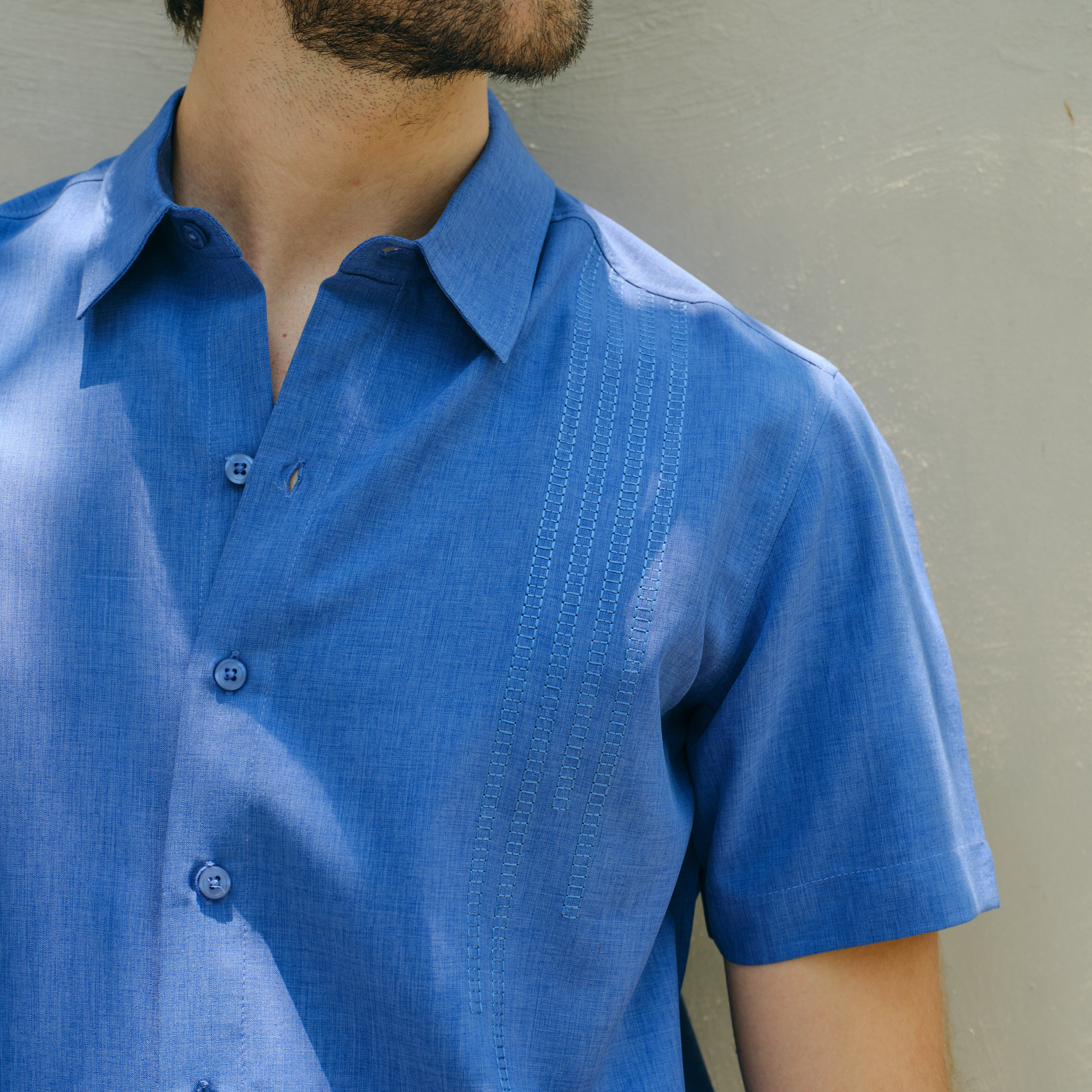 Camisas guayabera manga corta color azul marino