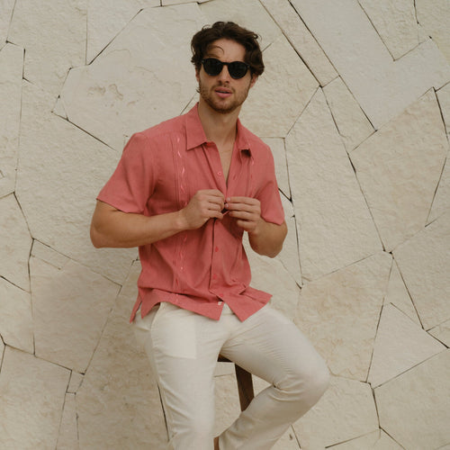 Ideas de Outfits y Regalos para Hombres en San Valentín 2025