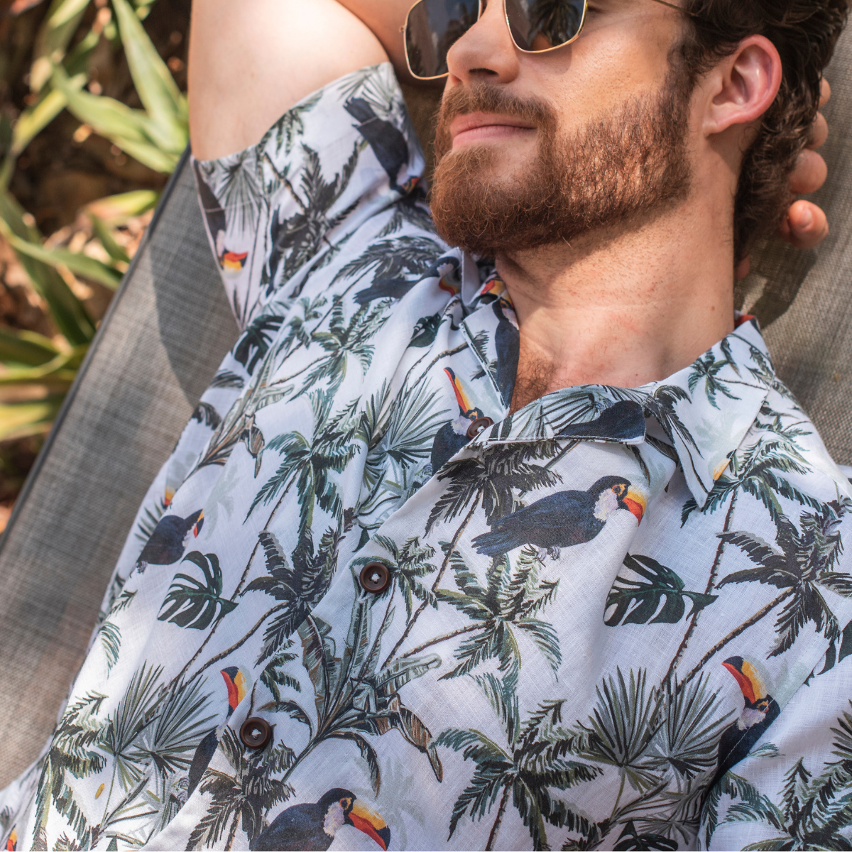 LAS CAMISAS HAWAIANAS UNA EXPRESIÓN EN LA MODA PARA HOMBRES