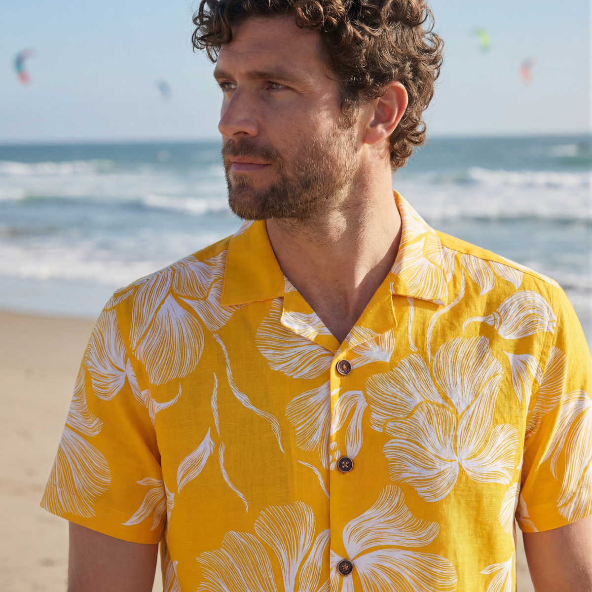 Camisa_HAWAIANA_KAILI_YELLOW_Detalle.png