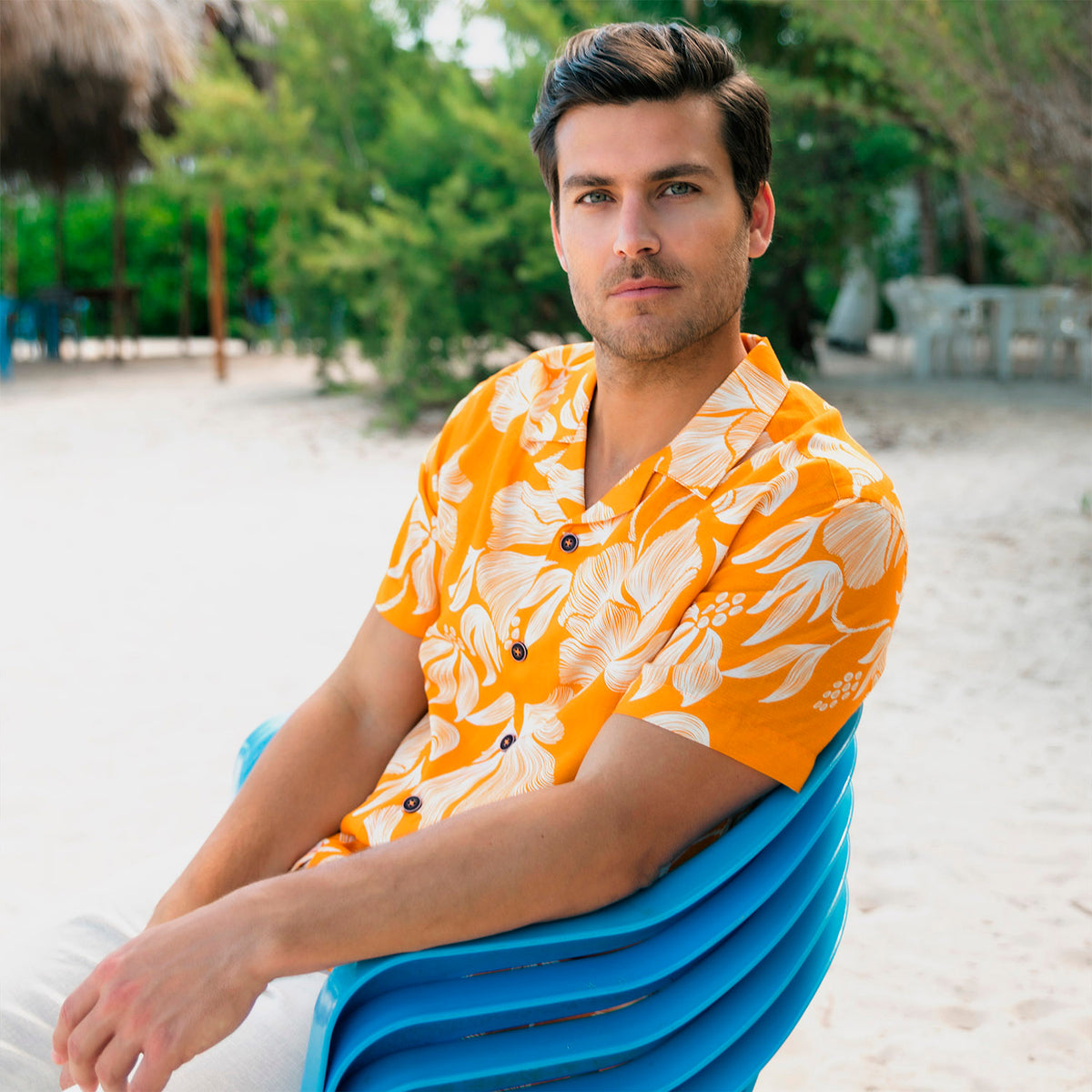 Camisa hawaiana manga corta Yellow Flowers