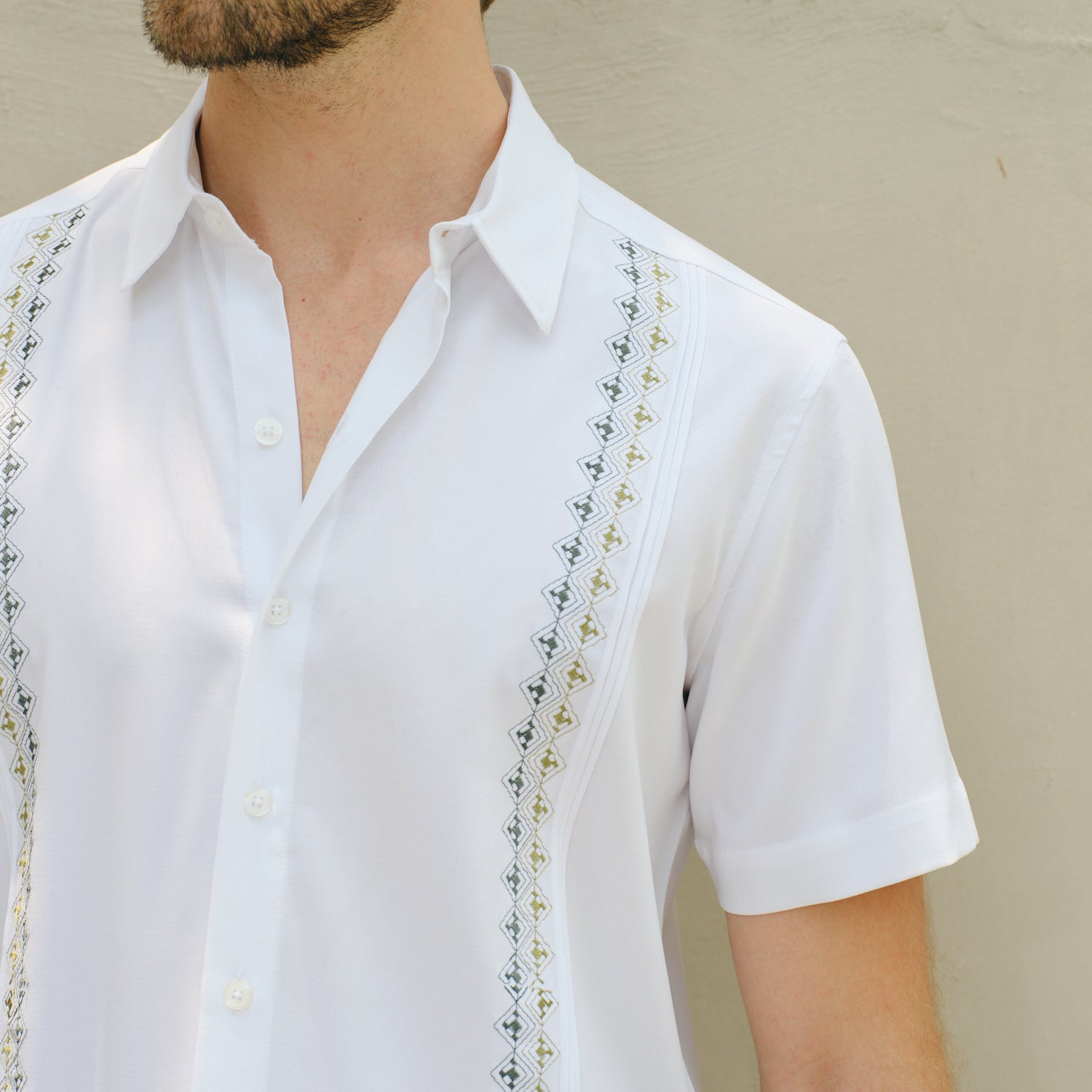 Camisa guayabera Tallas Extras Nuvo