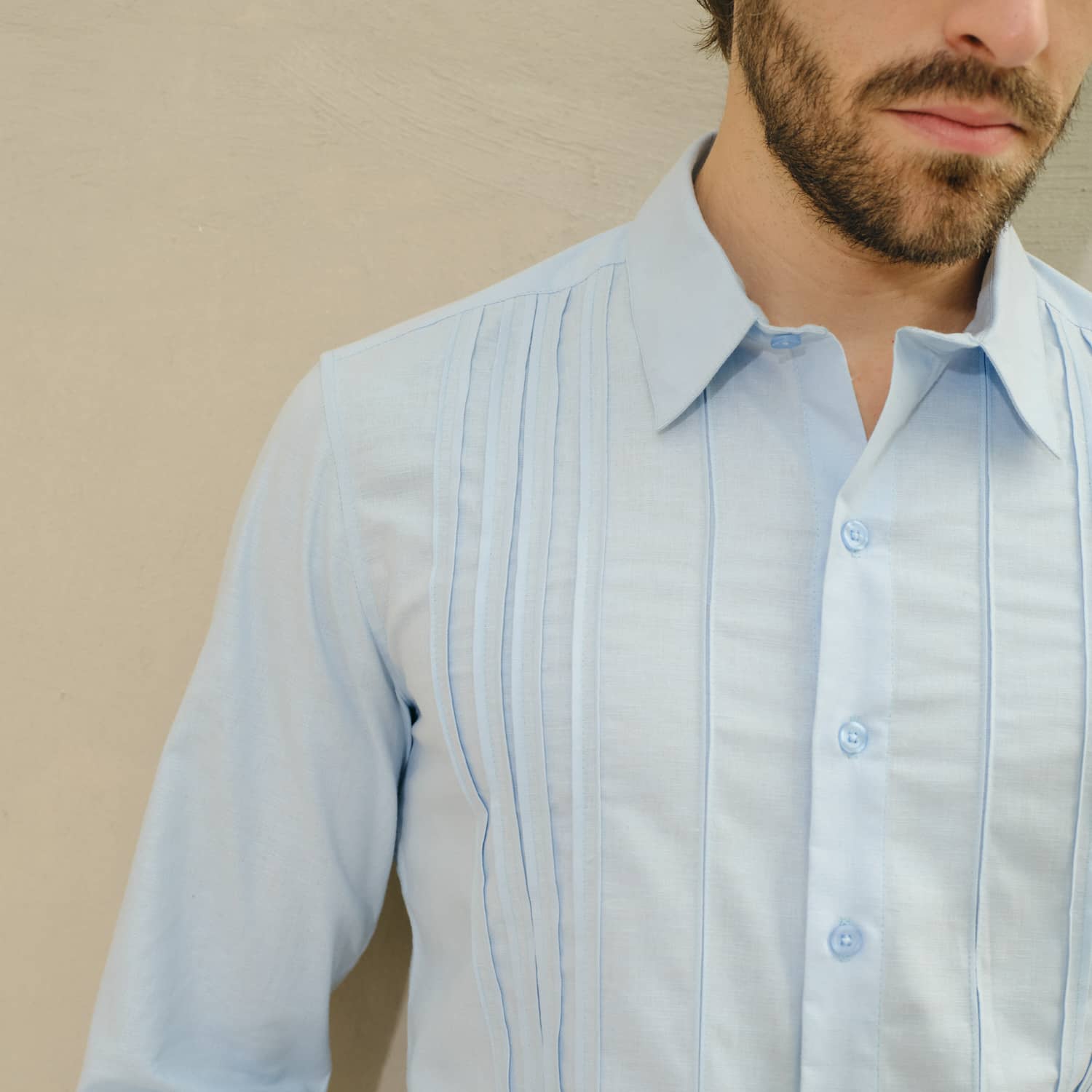 guayabera_hombre_manga_larga_reno_zoom.jpg